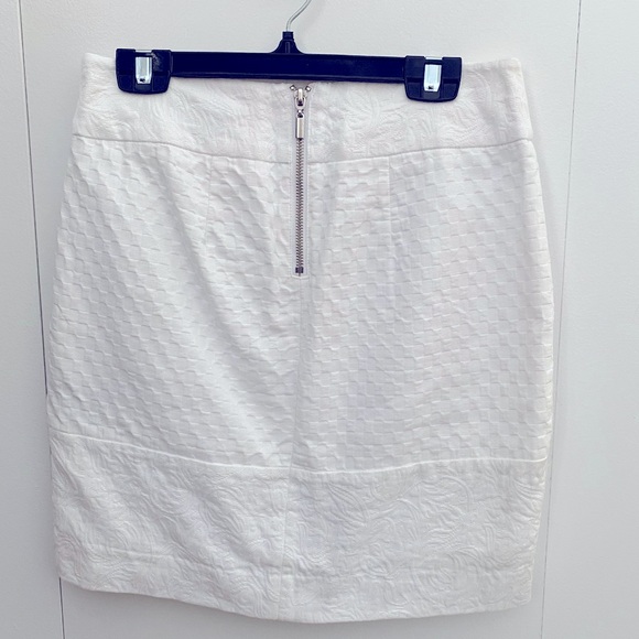 RW&CO size 2 Skirt - Picture 2 of 3